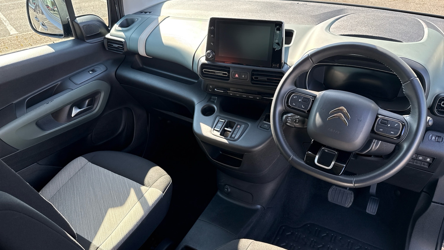 Used Citroen Berlingo 2023 for sale - 77971215: Photo 4