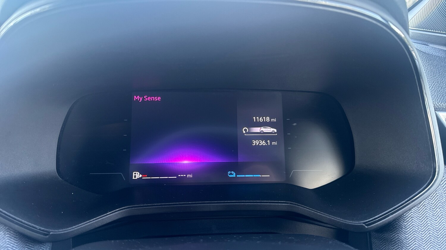 Used Renault Clio 2024 for sale - 76202075: Photo 13