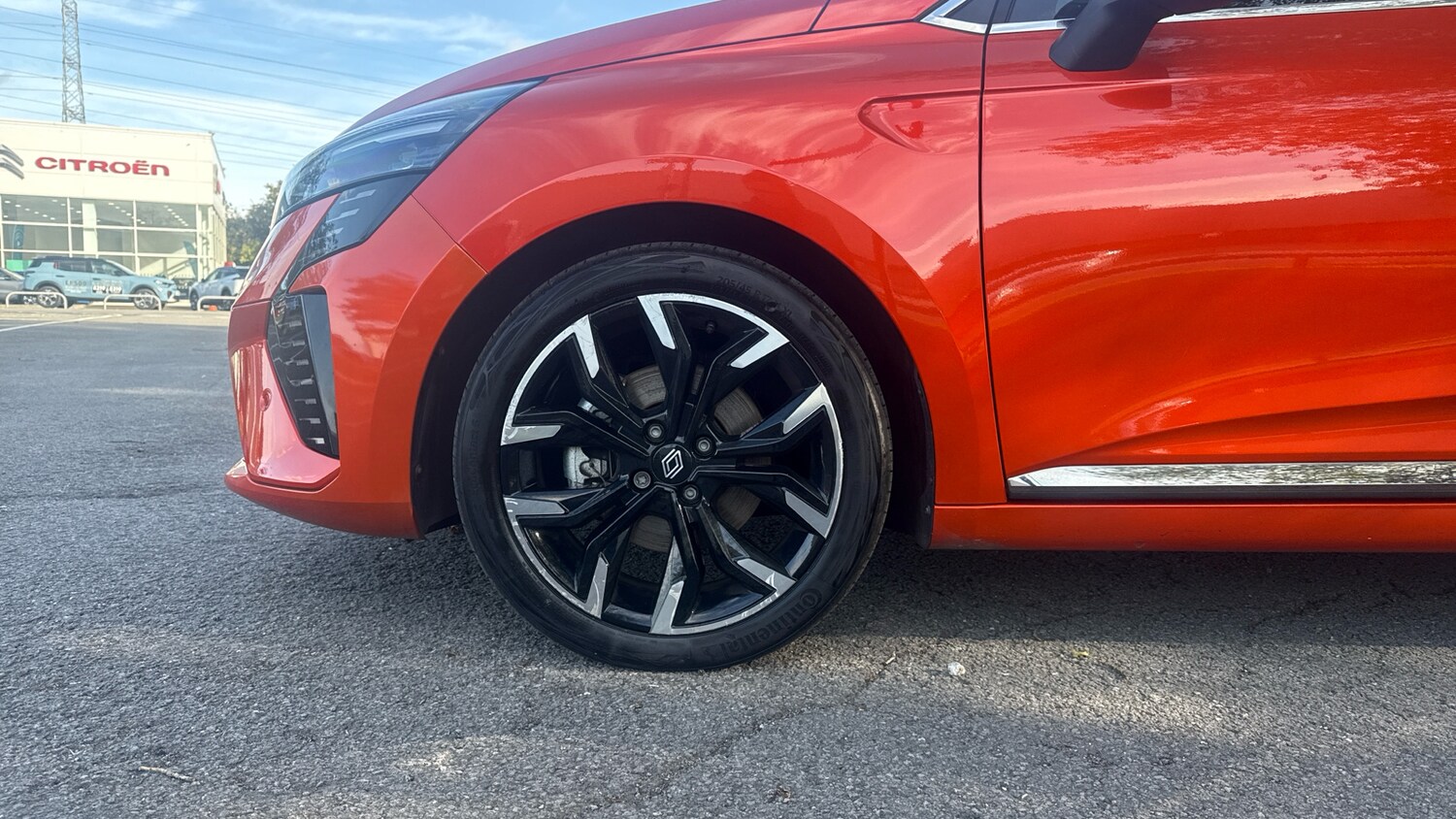 Used Renault Clio 2024 for sale - 76202075: Photo 14