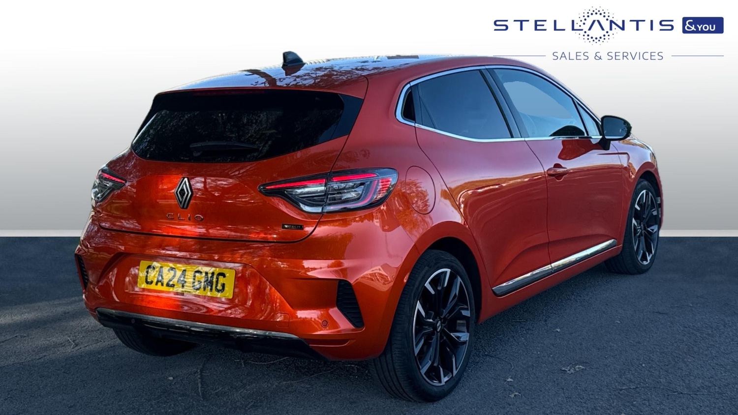 Used Renault Clio 2024 for sale - 76202075: Photo 3