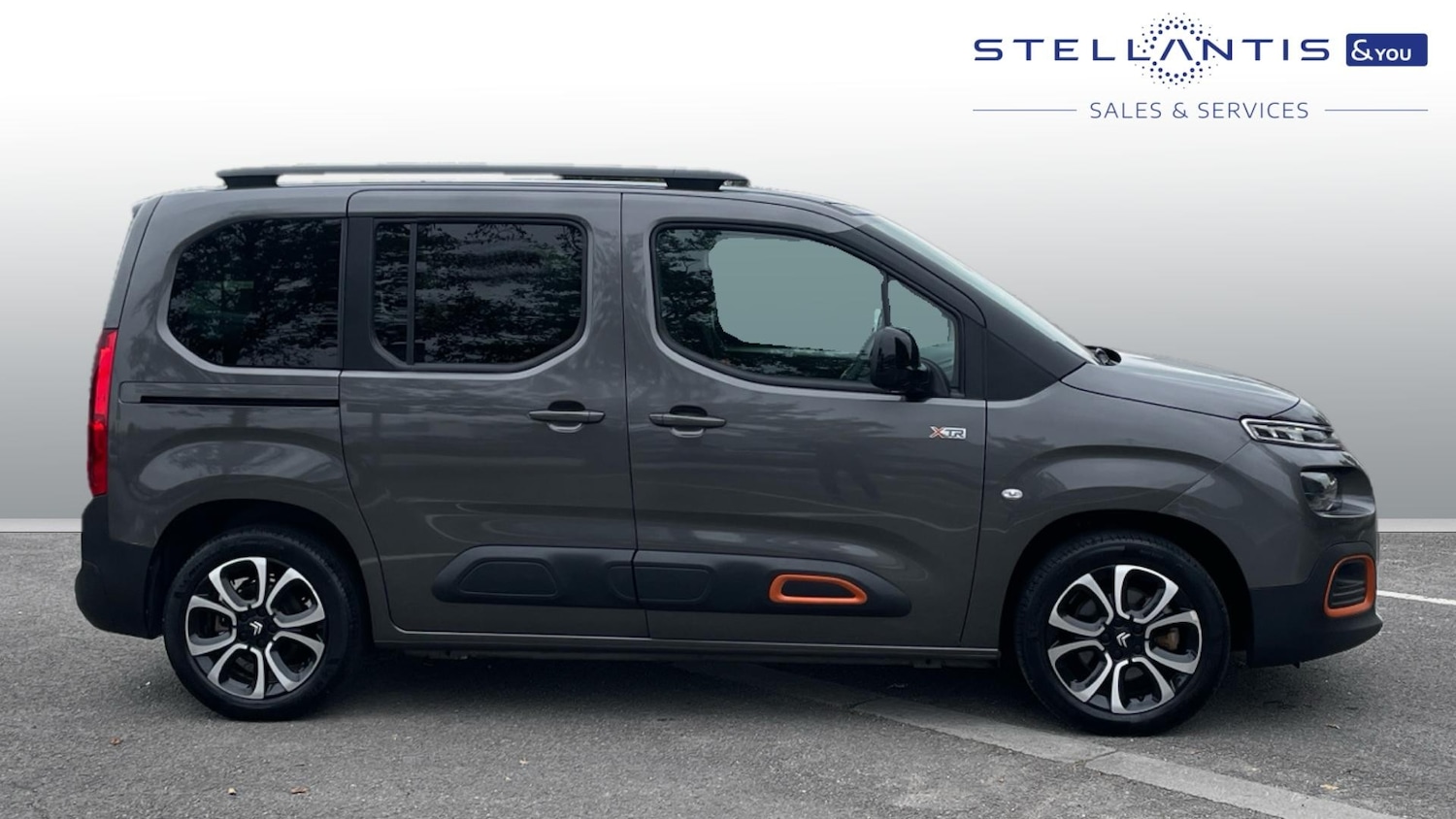 Used Citroen Berlingo 2023 for sale - 76228670: Photo 2