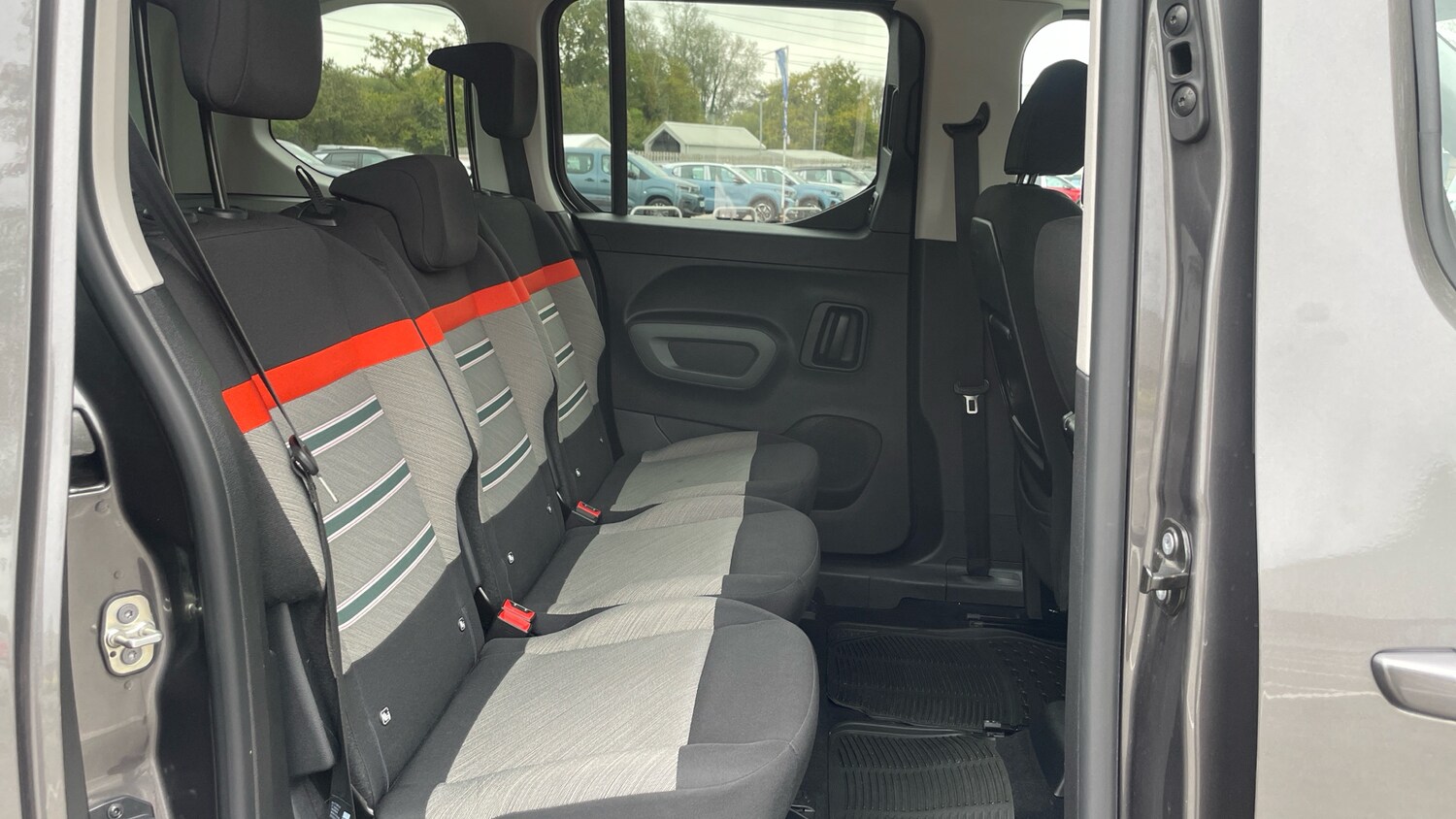 Used Citroen Berlingo 2023 for sale - 76228670: Photo 32