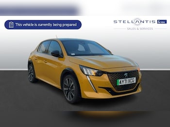 Peugeot - 208