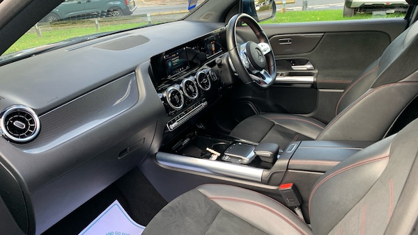 Used Mercedes-Benz GLA 2022 for sale - 76315604: Photo 12