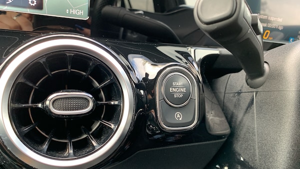 Used Mercedes-Benz GLA 2022 for sale - 76315604: Photo 36