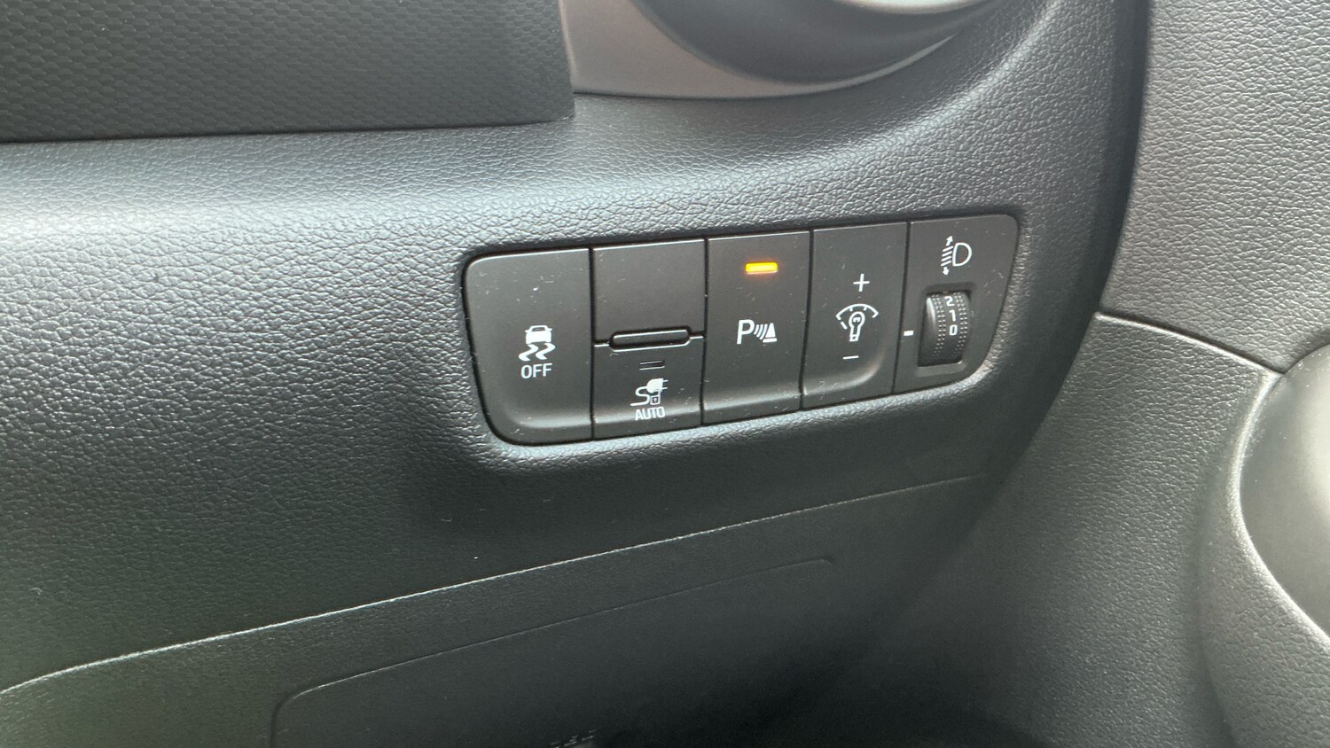 Used Hyundai KONA 2021 for sale - 77306871: Photo 33