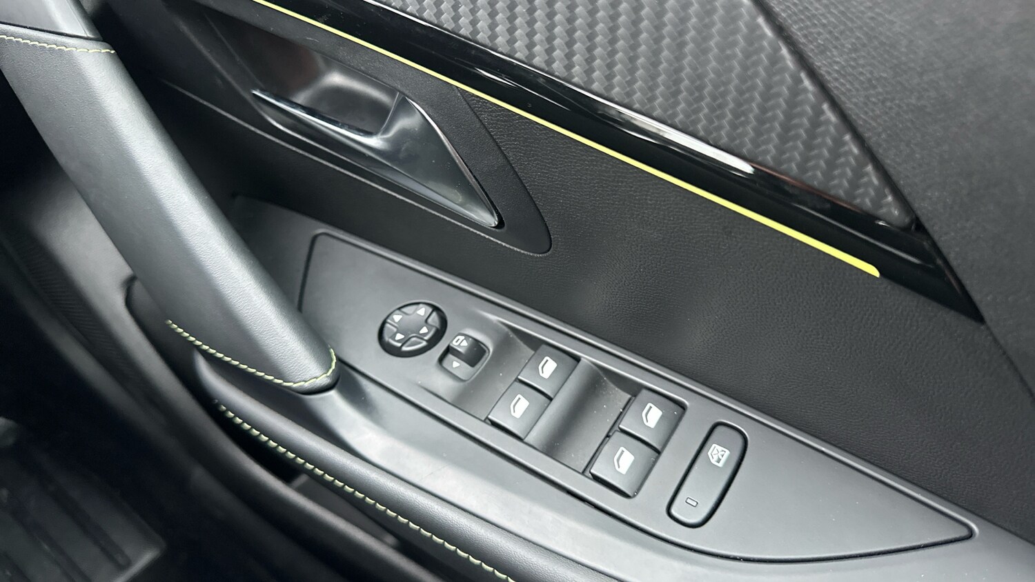 Used Peugeot 208 2024 for sale - 77754952: Photo 22