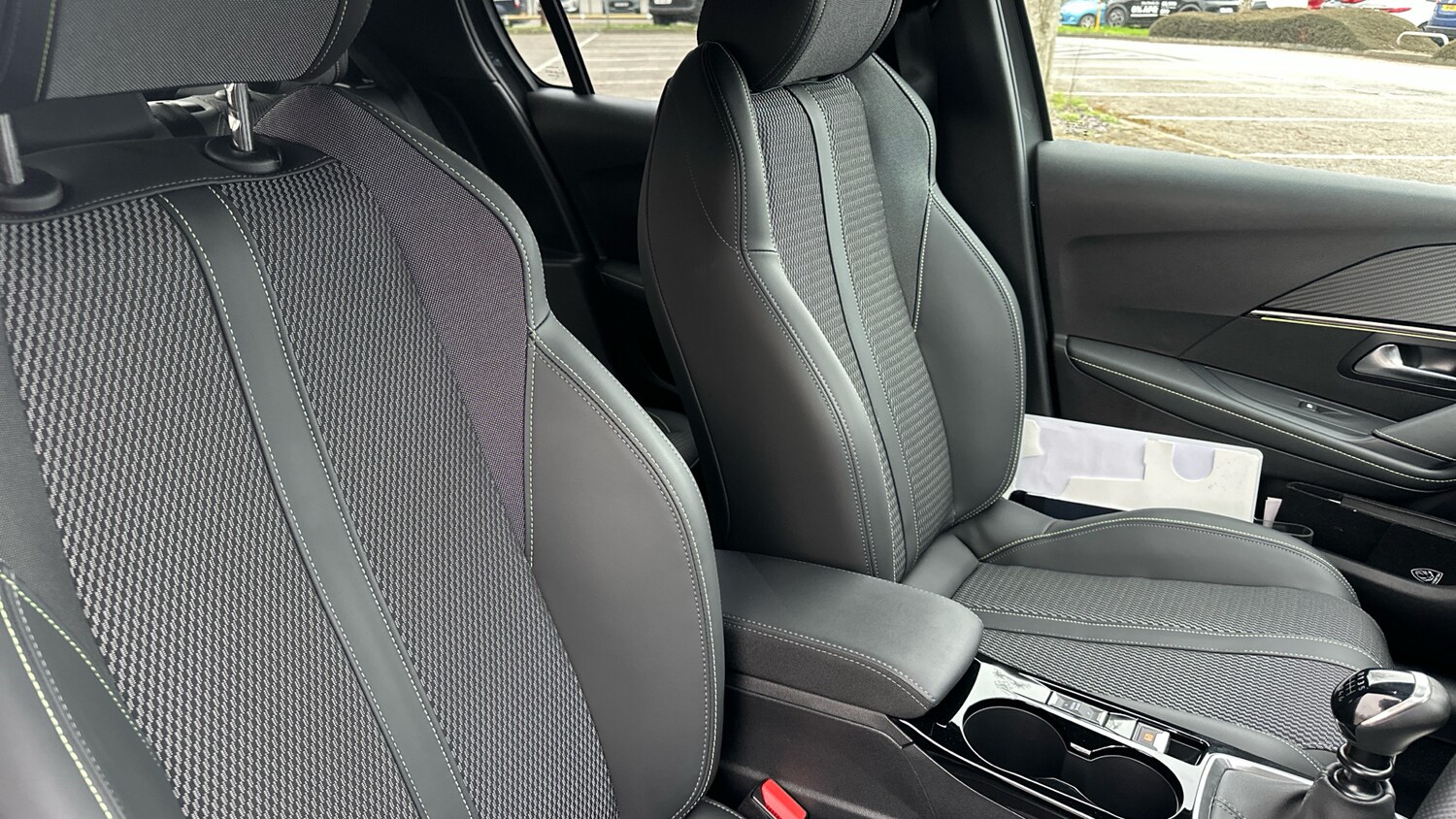 Used Peugeot 208 2024 for sale - 77754952: Photo 40