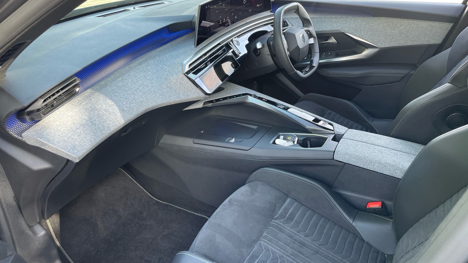 Used Peugeot 3008 2024 for sale - 75942627: Photo 12