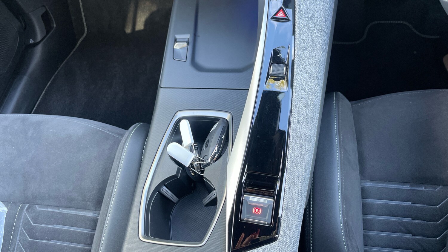 Used Peugeot 3008 2024 for sale - 75942627: Photo 21