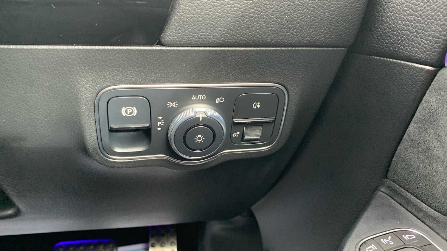 Used Mercedes-Benz GLA 2020 for sale - 76315605: Photo 39