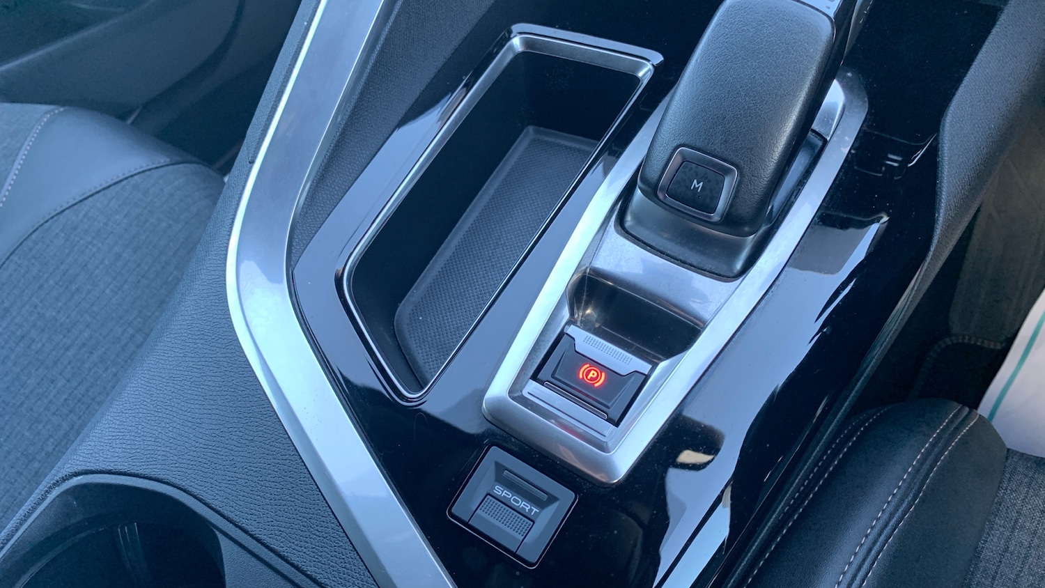 Used Peugeot 3008 2019 for sale - 76308010: Photo 21