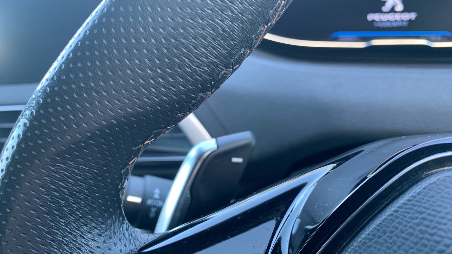 Used Peugeot 3008 2019 for sale - 76308010: Photo 44