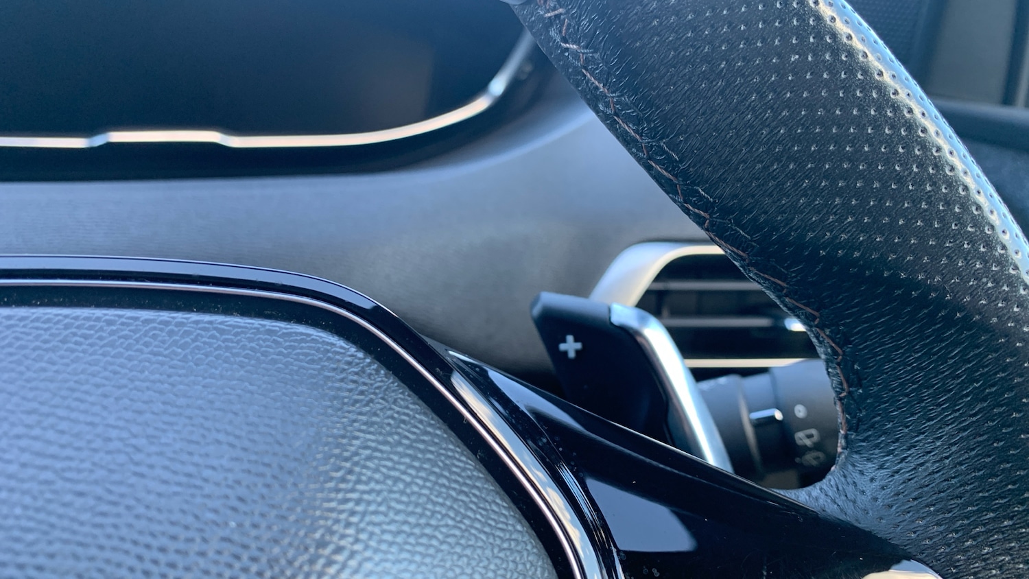 Used Peugeot 3008 2019 for sale - 76308010: Photo 45