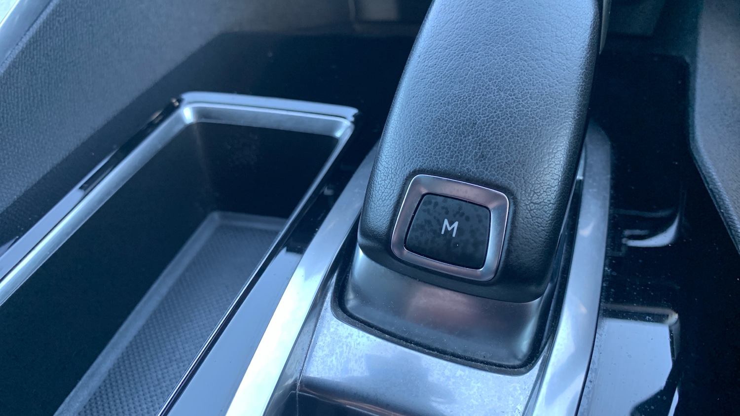 Used Peugeot 3008 2019 for sale - 76308010: Photo 46