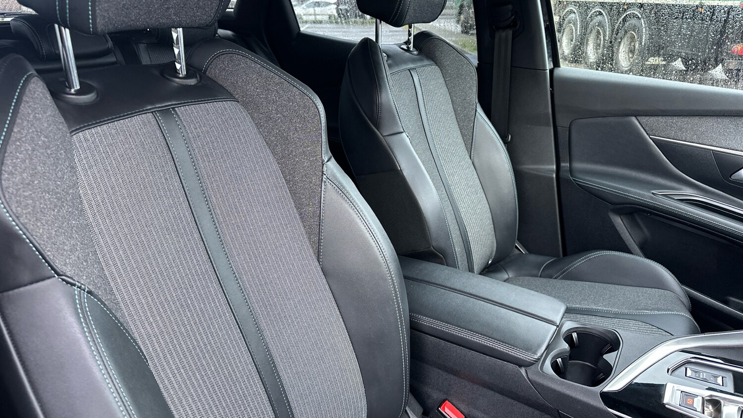 Used Peugeot 3008 2022 for sale - 77697423: Photo 42