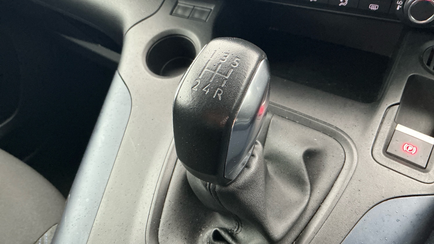 Used Peugeot Rifter 2020 for sale - 77457237: Photo 20