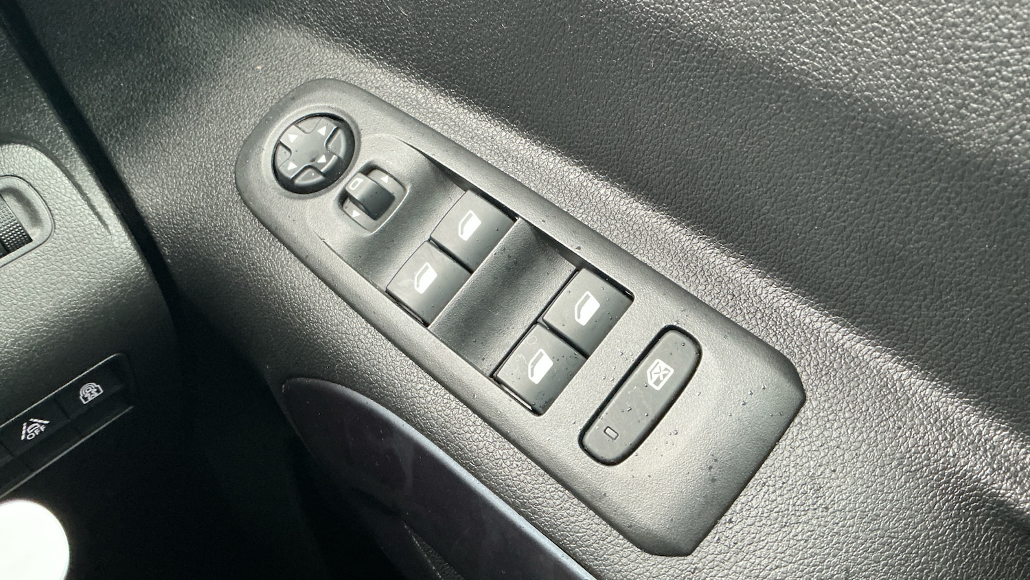 Used Peugeot Rifter 2020 for sale - 77457237: Photo 22