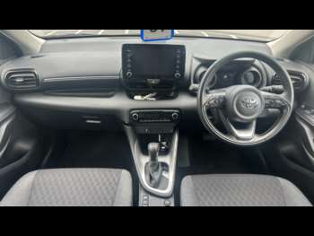 Used Toyota Yaris 2021 for sale - 74373451: Photo