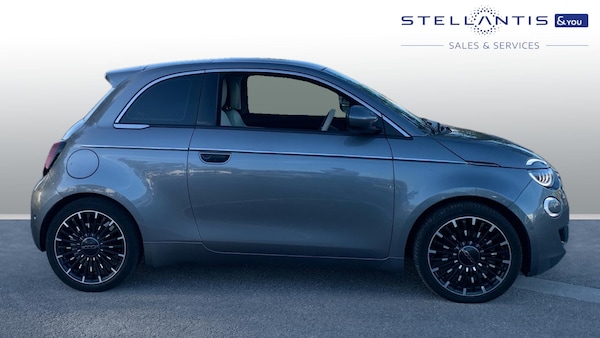 Used Fiat 500e 2022 for sale - 76202076: Photo 2