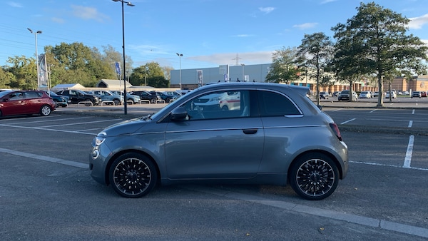Used Fiat 500e 2022 for sale - 76202076: Photo 6