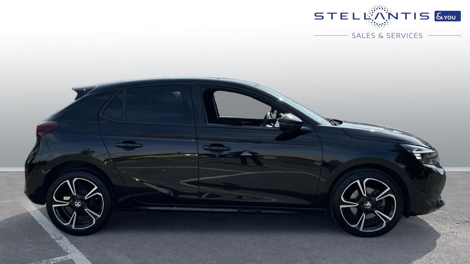 Used Vauxhall Corsa 2023 for sale - 76003055: Photo 2