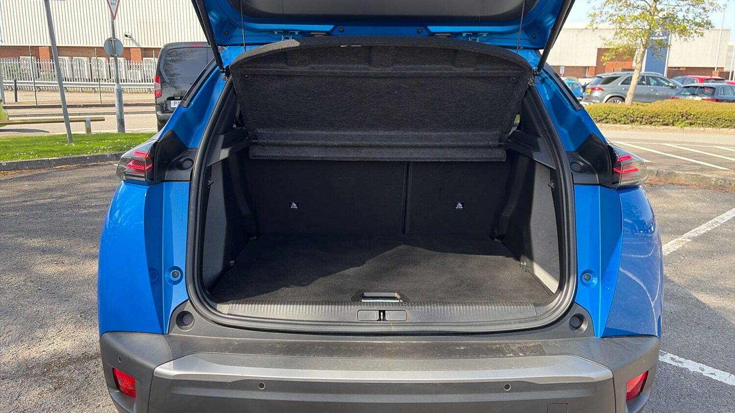 Used Peugeot 2008 2023 for sale - 78186275: Photo 19