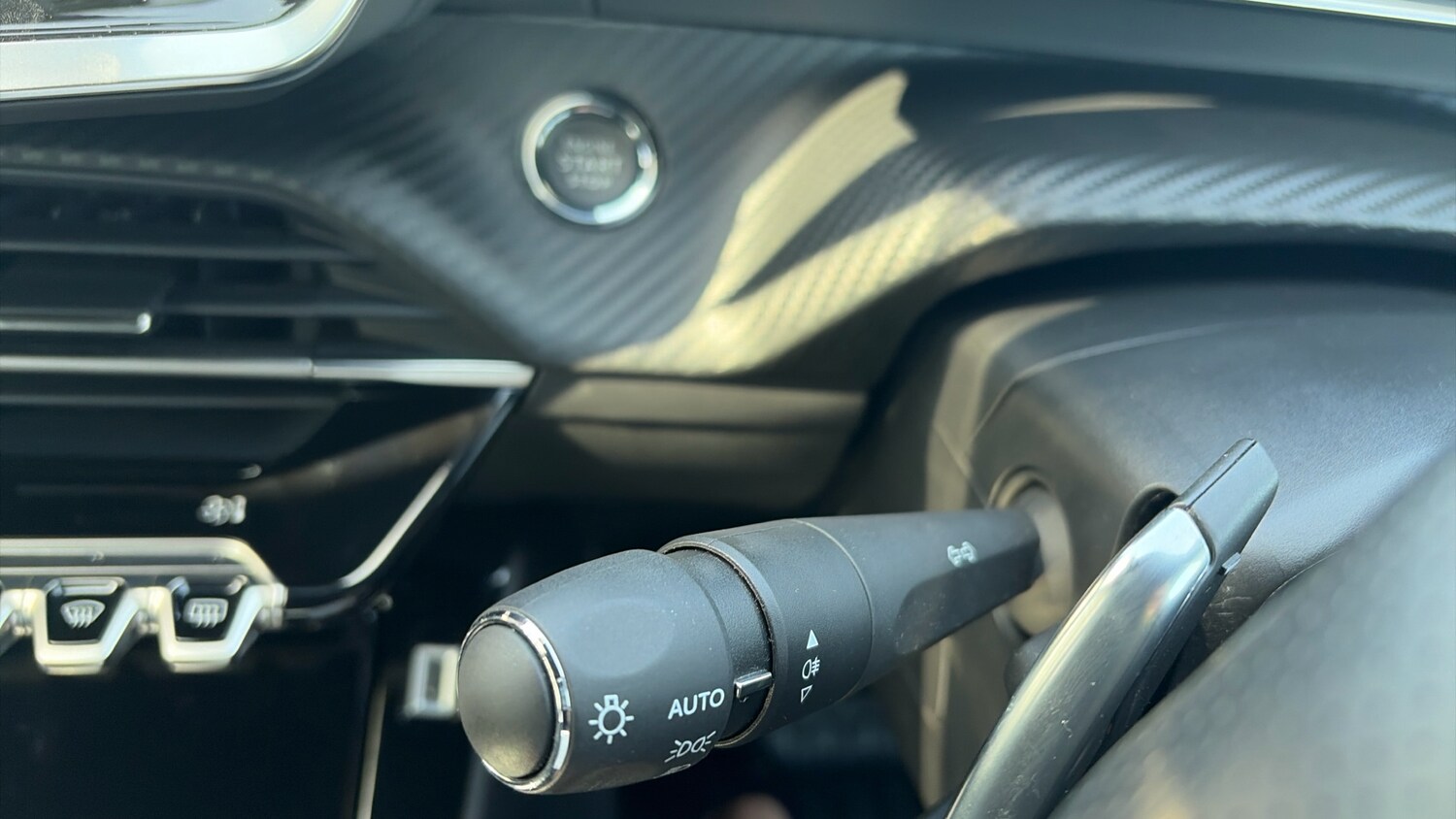 Used Peugeot 2008 2023 for sale - 78186275: Photo 27