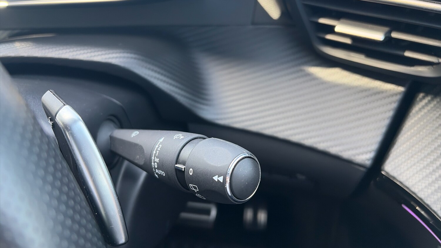 Used Peugeot 2008 2023 for sale - 78186275: Photo 28