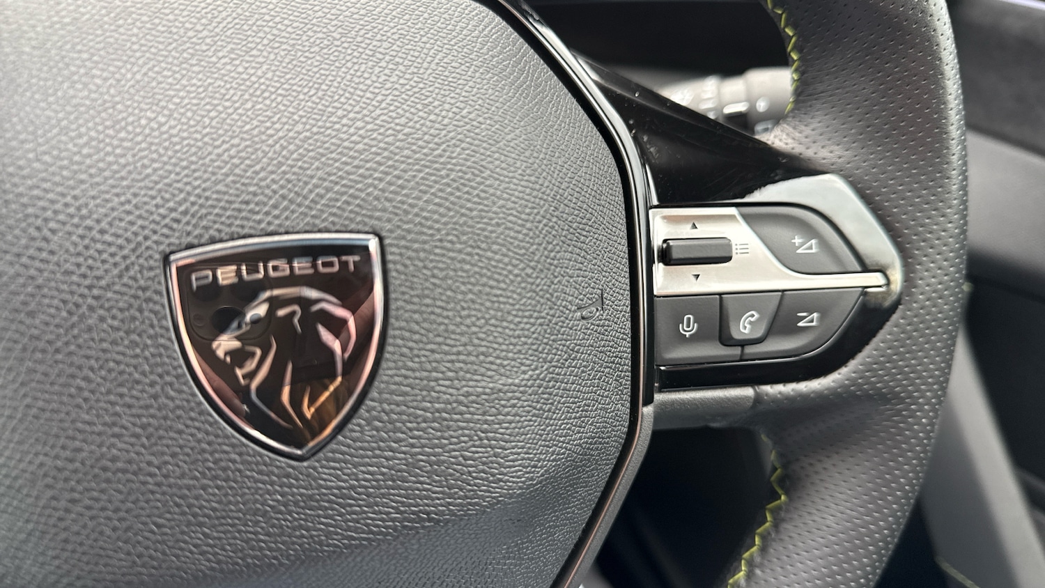 Used Peugeot 308 2022 for sale - 76927487: Photo 24