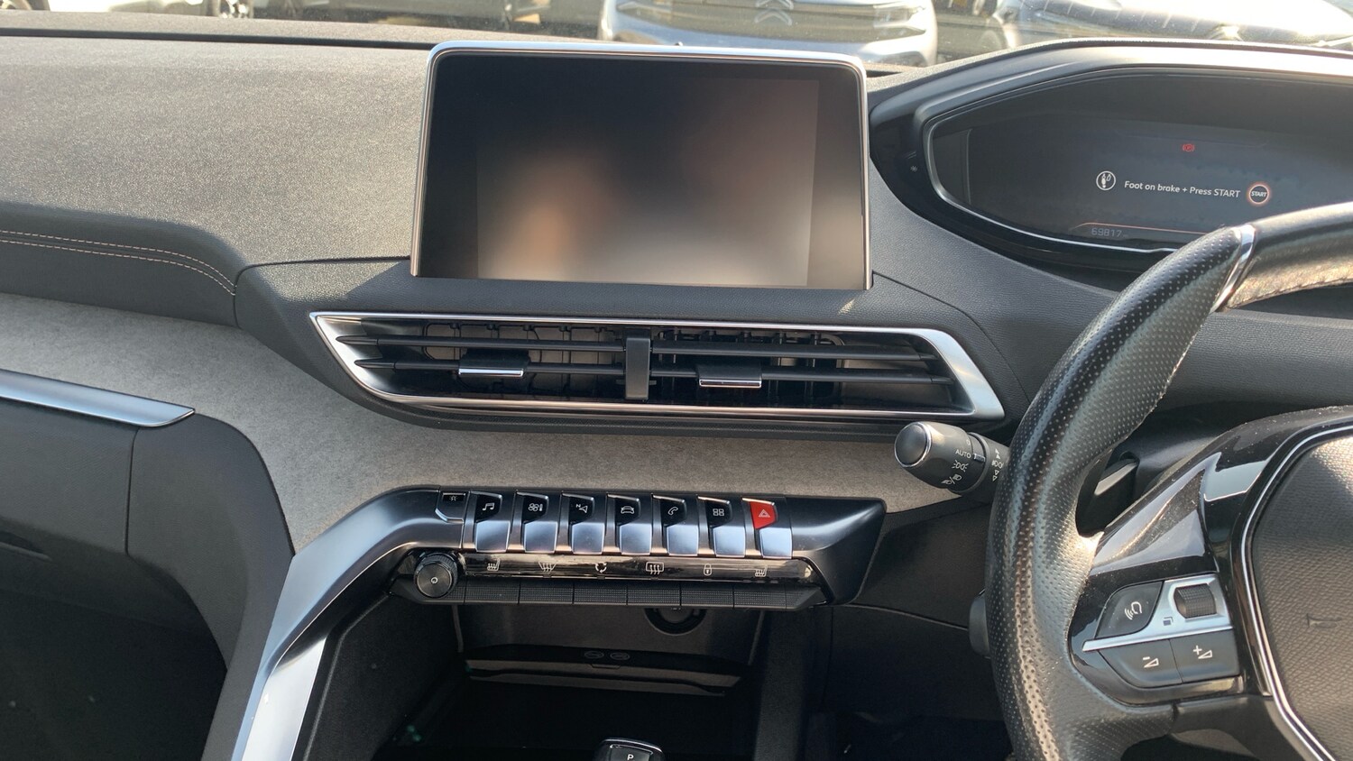 Used Peugeot 3008 2018 for sale - 78206009: Photo 10