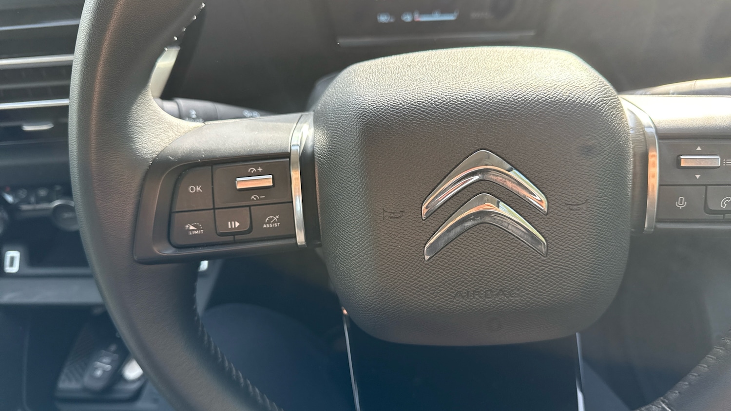 Used Citroen C4 2022 for sale - 76168048: Photo 23