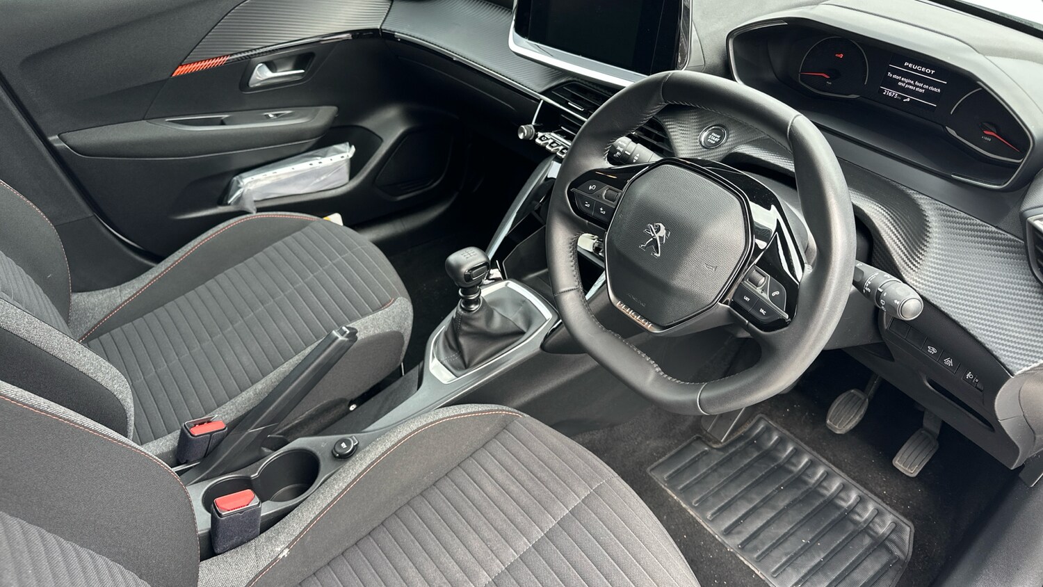 Used Peugeot 208 2023 for sale - 77706007: Photo 11