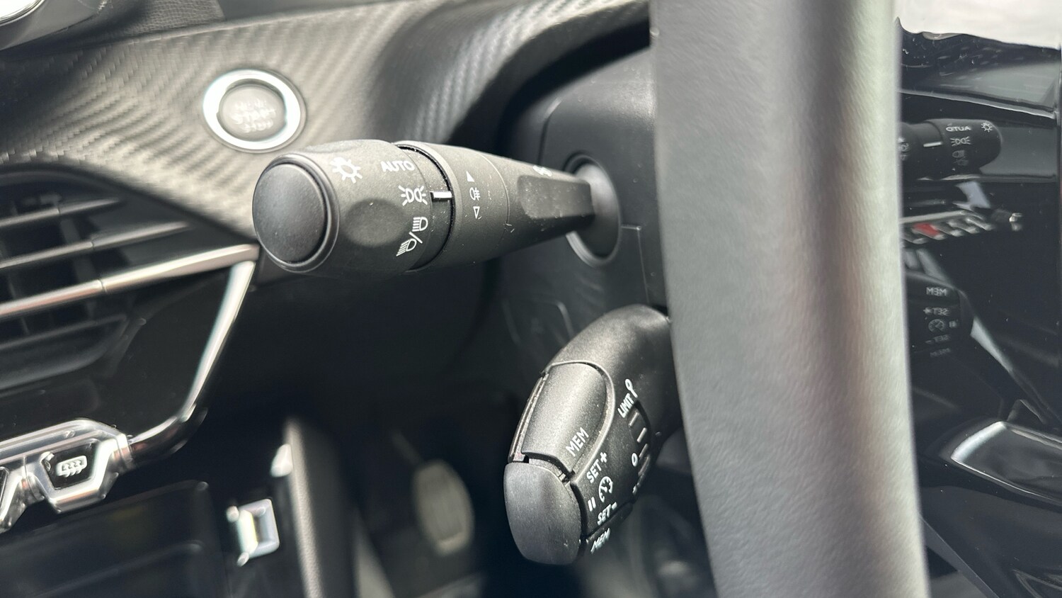 Used Peugeot 208 2023 for sale - 77706007: Photo 27