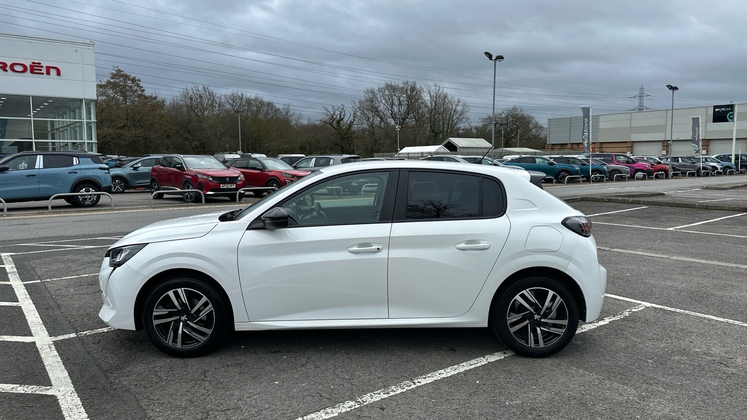 Used Peugeot 208 2023 for sale - 77706007: Photo 6