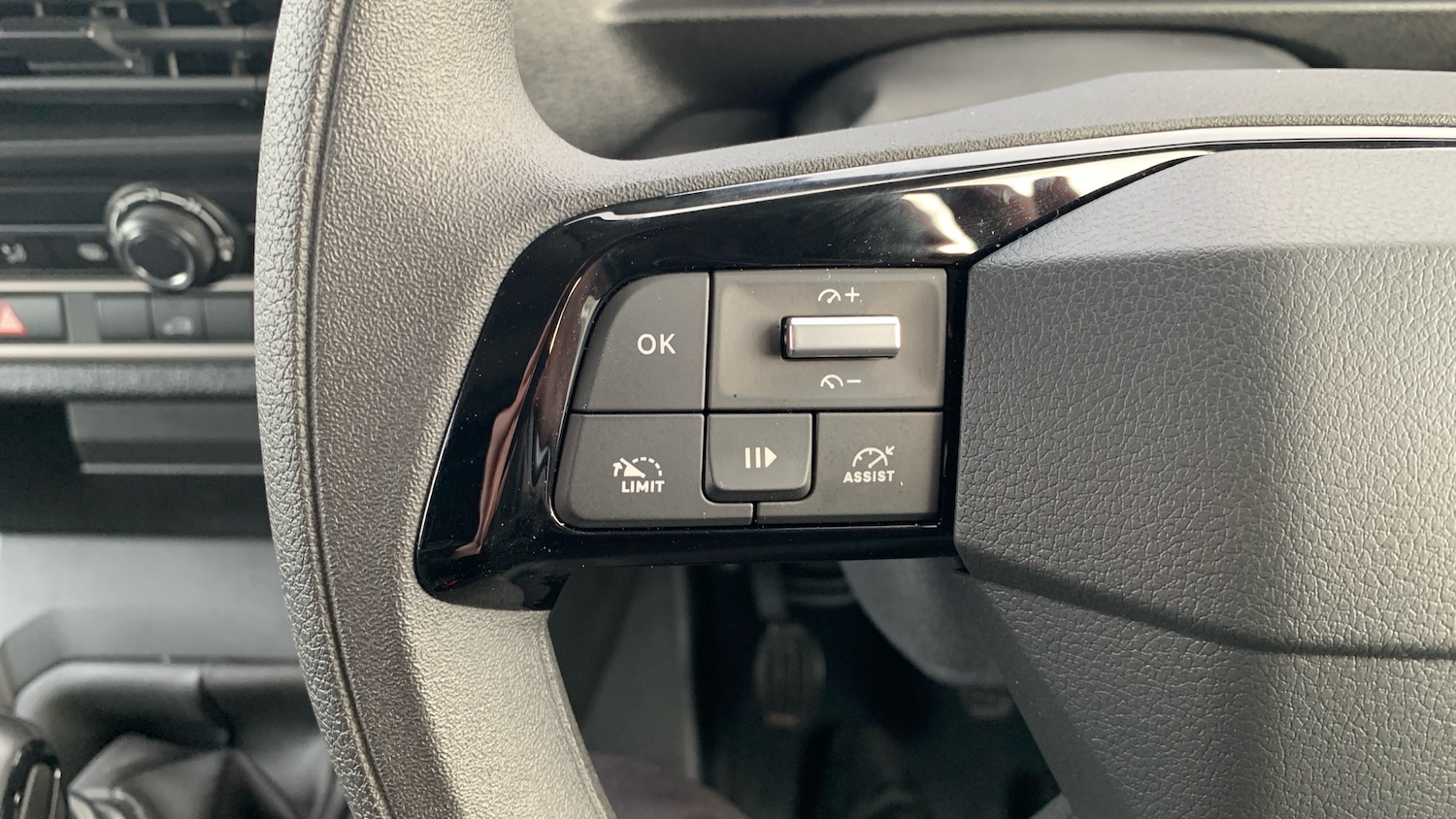 Used Citroen Dispatch 2024 for sale - 77306876: Photo 24