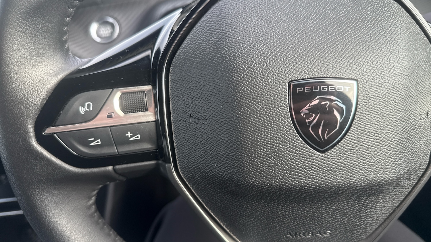 Used Peugeot 208 2024 for sale - 76887951: Photo 23