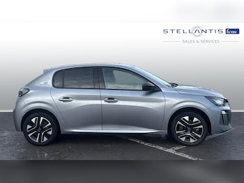 Used Peugeot 208 2024 for sale - 76887951: Photo