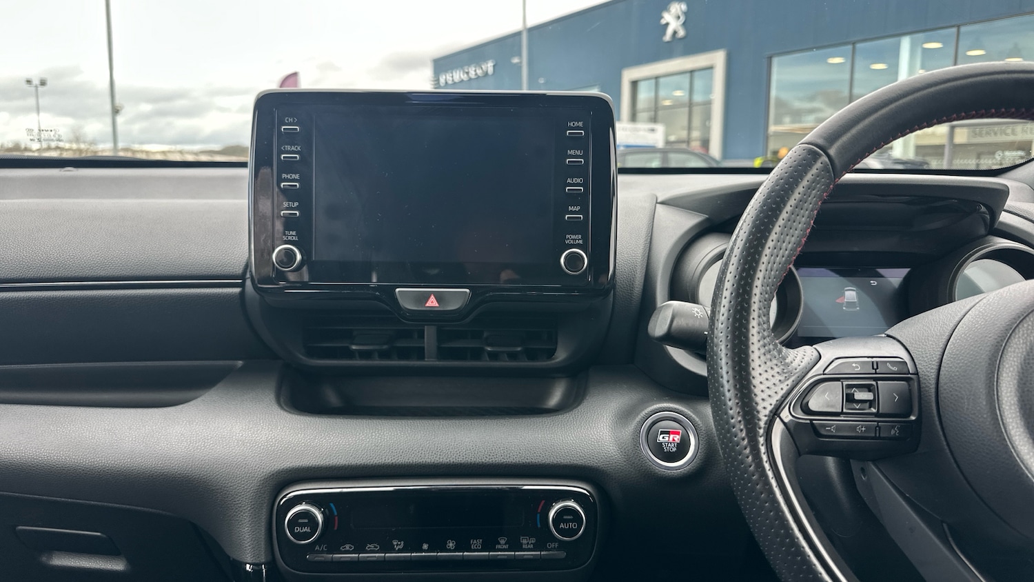 Used Toyota Yaris 2023 for sale - 77511904: Photo 10