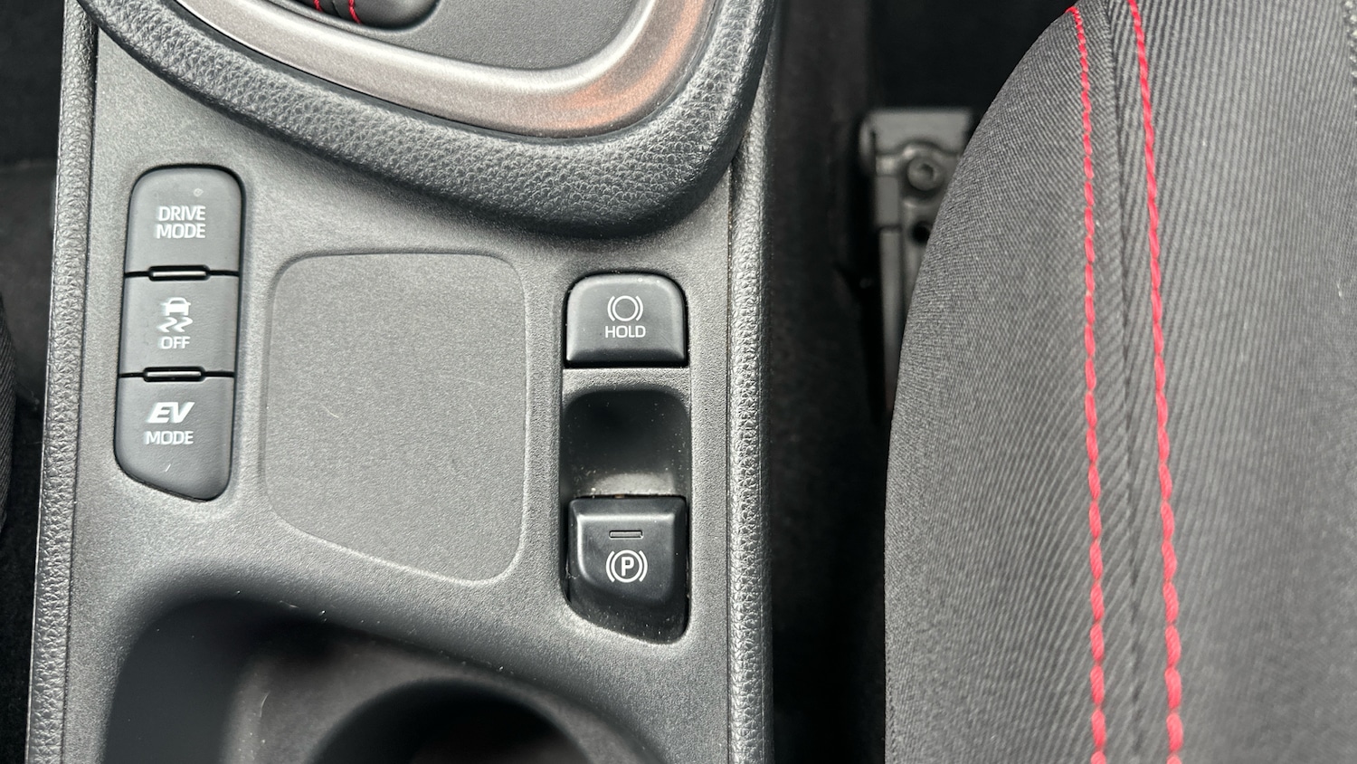 Used Toyota Yaris 2023 for sale - 77511904: Photo 21