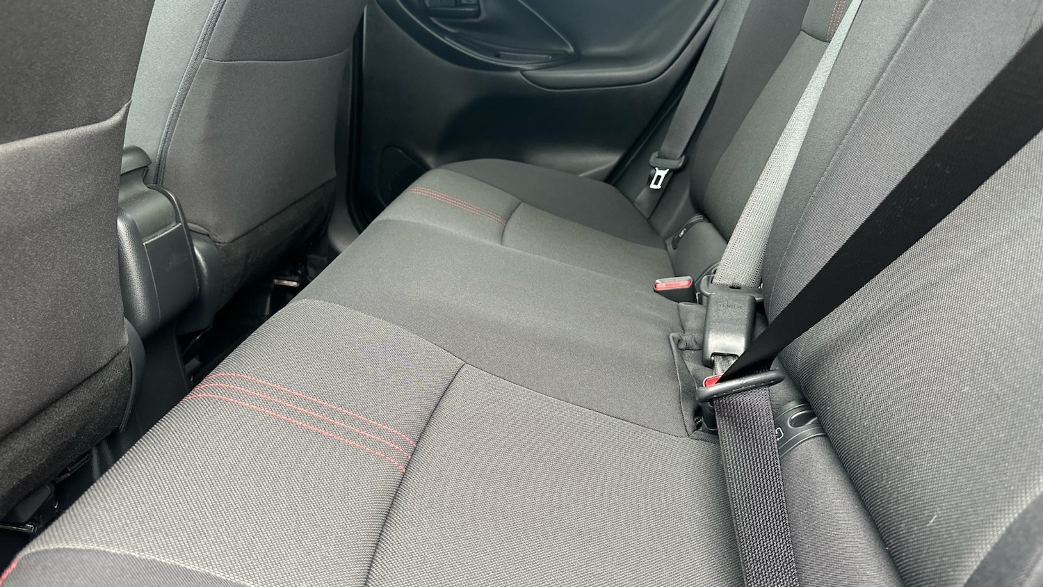 Used Toyota Yaris 2023 for sale - 77511904: Photo 33