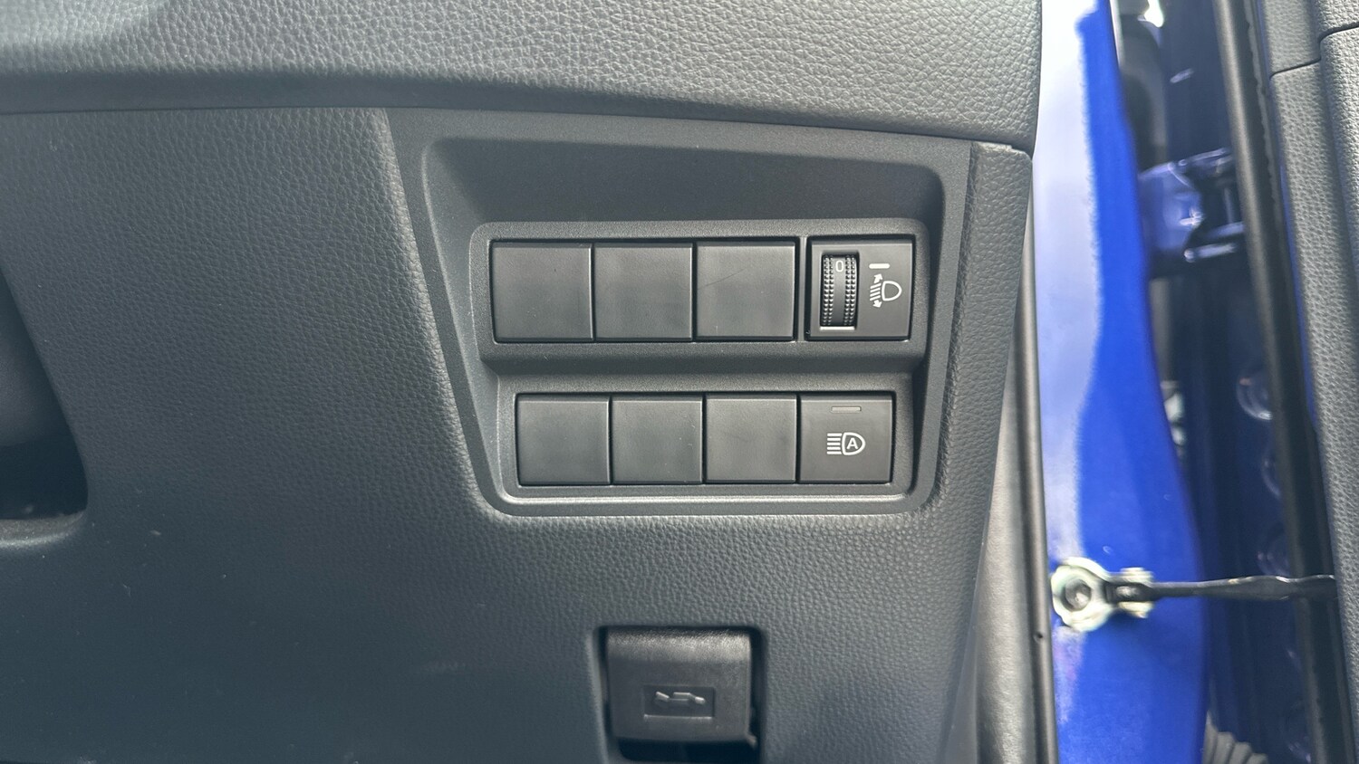 Used Toyota Yaris 2023 for sale - 77511904: Photo 34