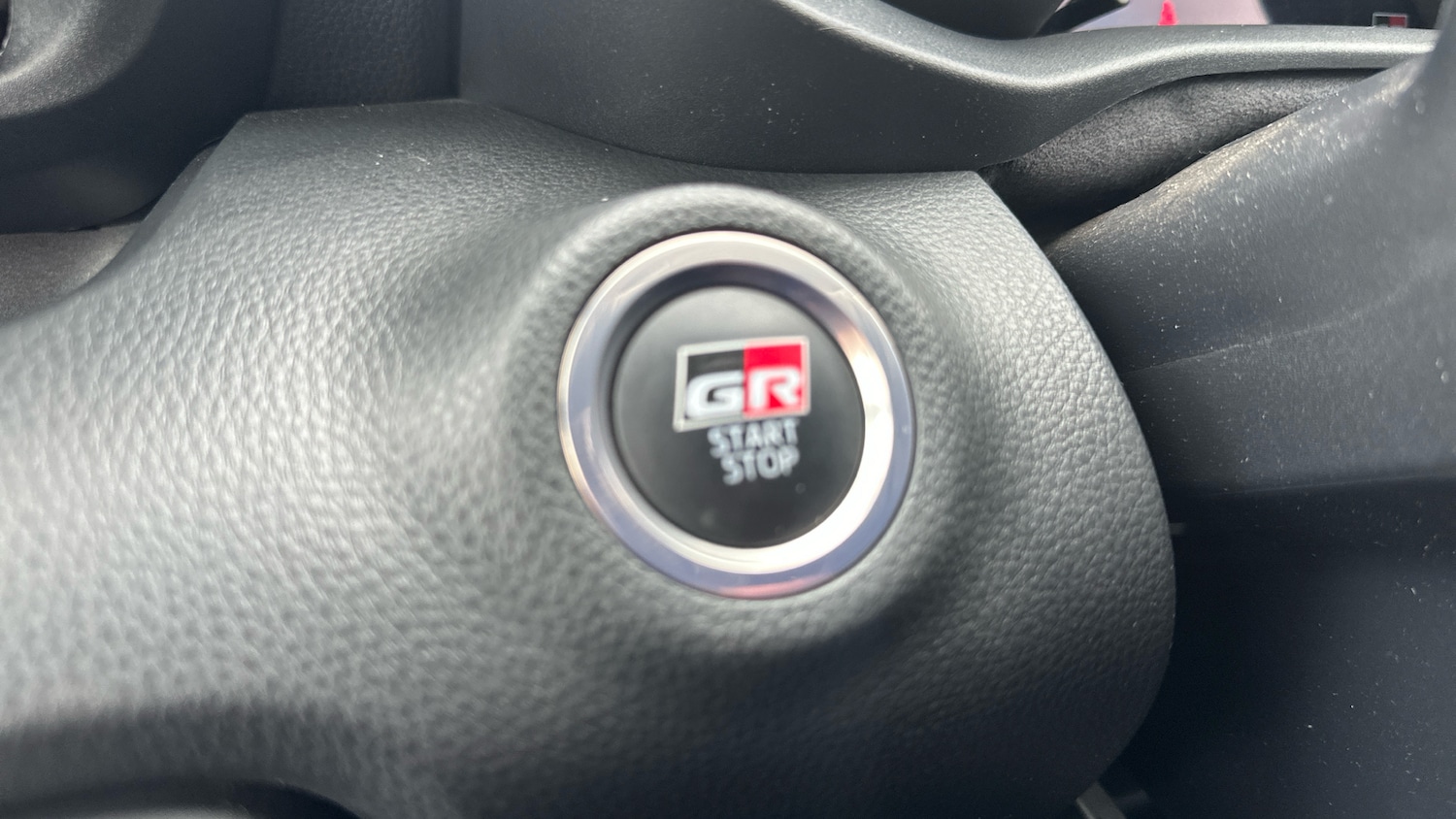 Used Toyota Yaris 2023 for sale - 77511904: Photo 39