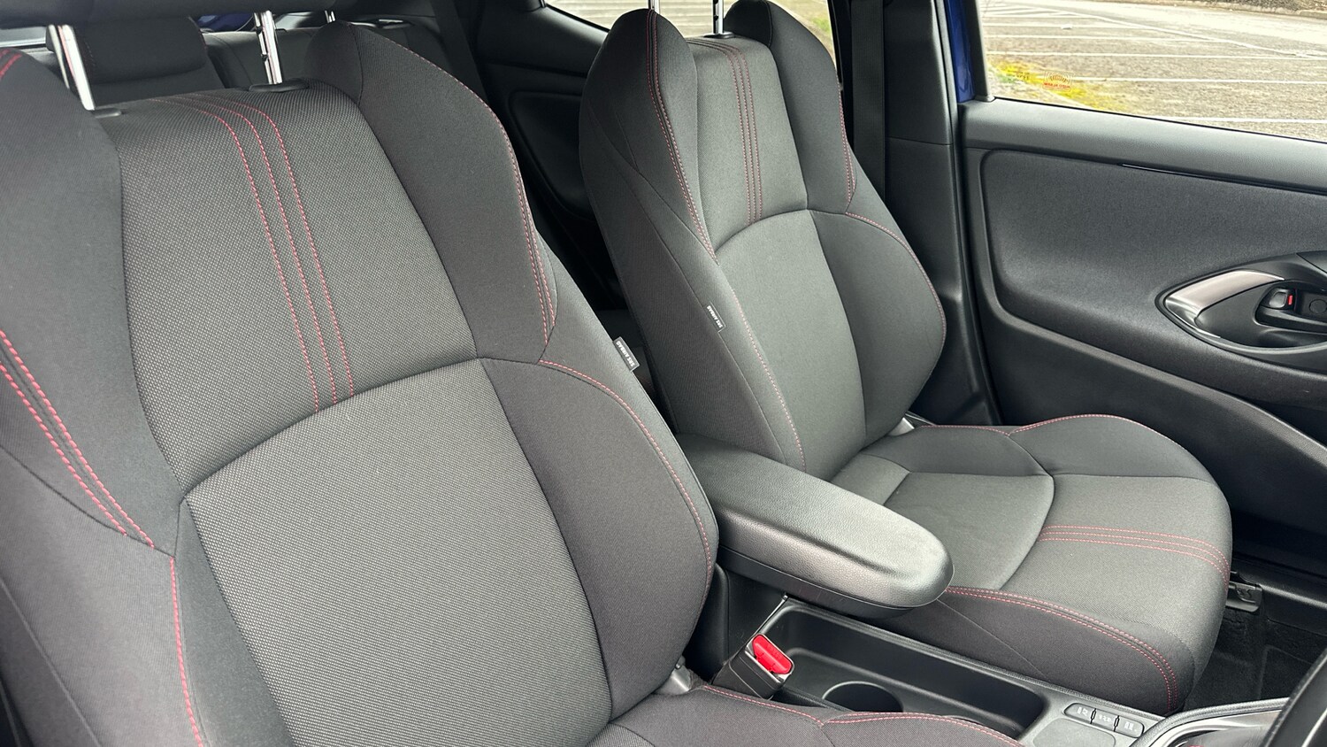 Used Toyota Yaris 2023 for sale - 77511904: Photo 41