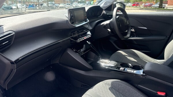 Used Peugeot 208 2024 for sale - 74852695: Photo 12