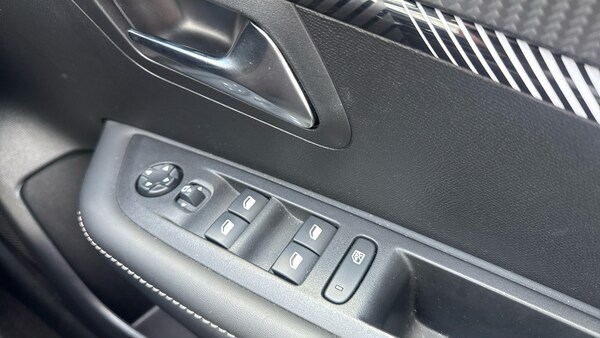 Used Peugeot 208 2024 for sale - 74852695: Photo 22