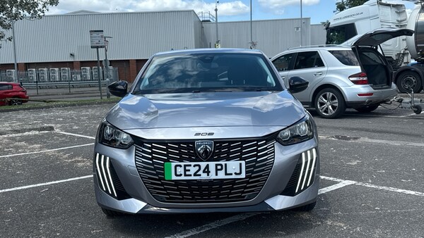 Used Peugeot 208 2024 for sale - 74852695: Photo 8