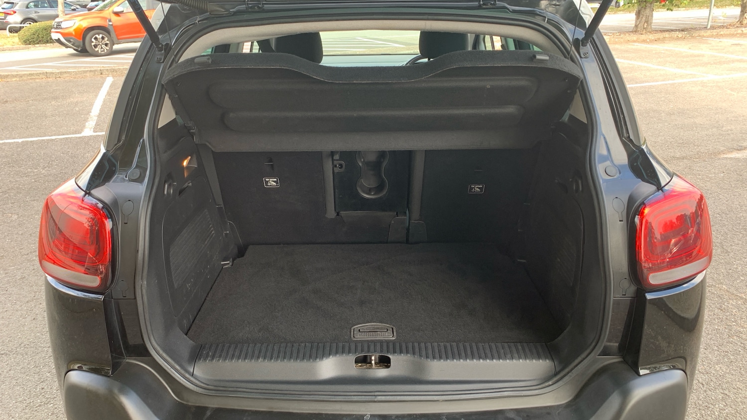 Vehicle 19