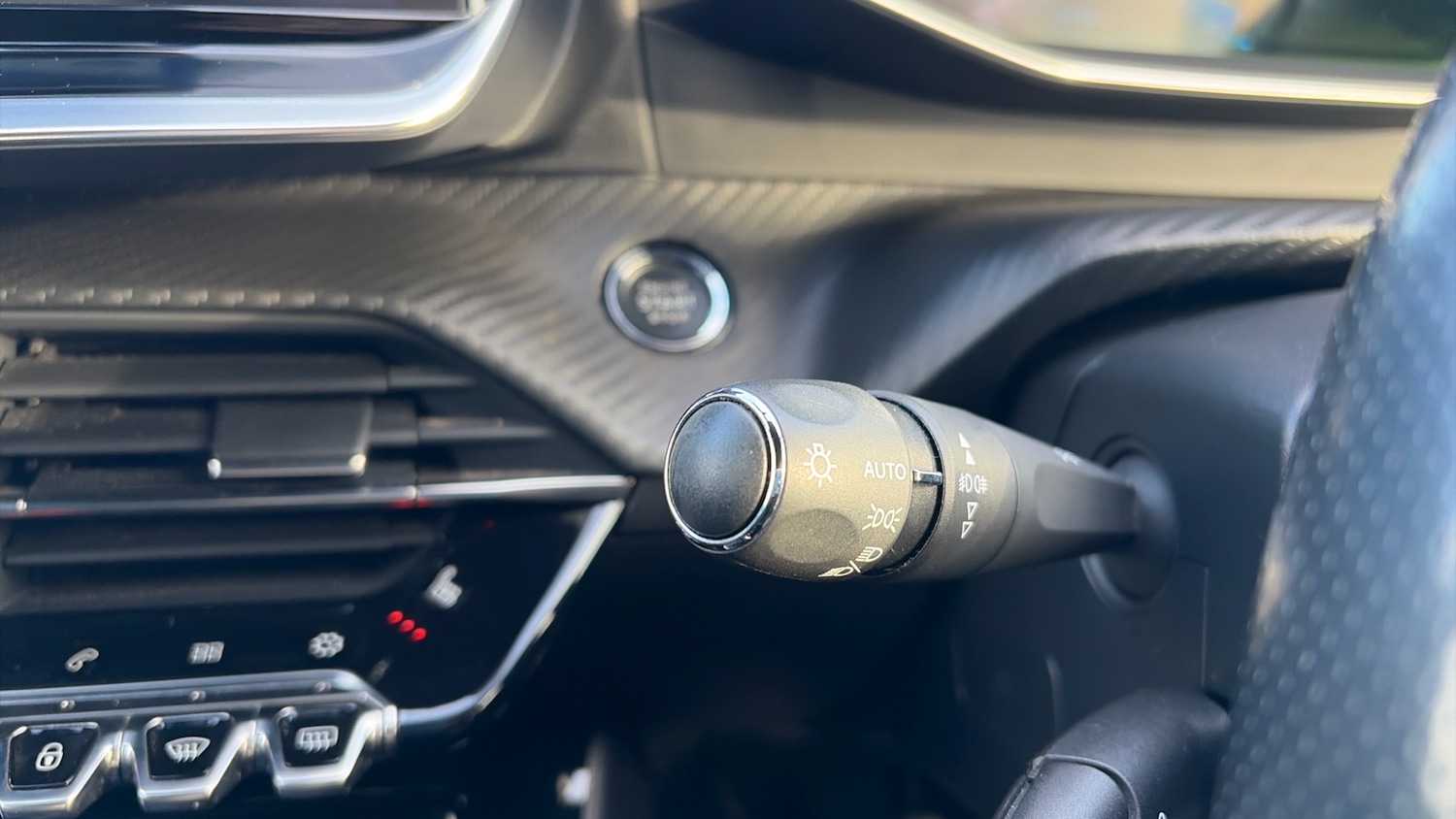 Used Peugeot 2008 2020 for sale - 77121170: Photo 28