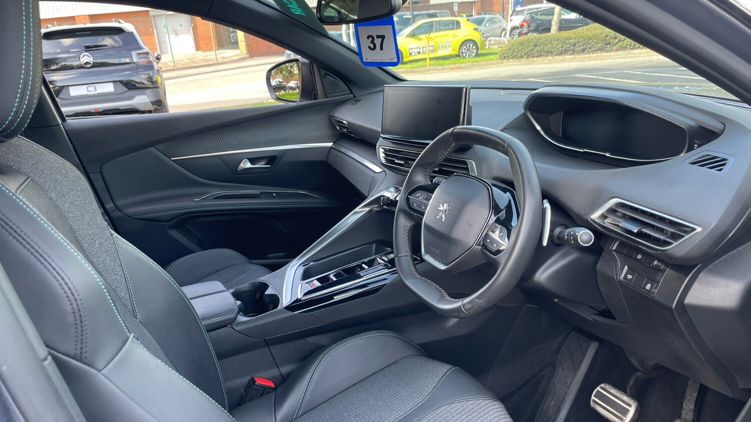 Used Peugeot 3008 2024 for sale - 75929303: Photo 11